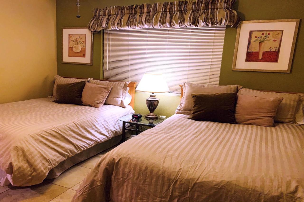 Private Community W/3 Pool-spa Complexes, Heated & Open 24/7/365! Holiday home